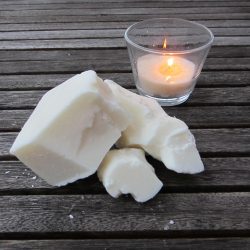   Coco Colzy (Coconut Scented Rapeseed Wax for Making Container Candles - 500 g)